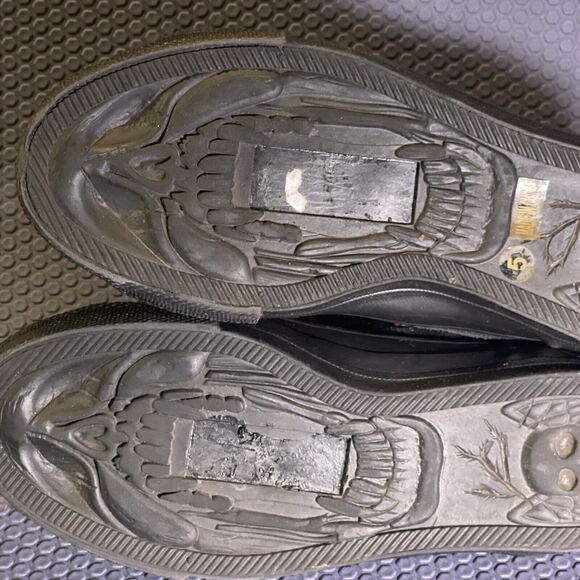 DEMONIA Deviant-05 Shoes Women Size 7 Black Red Goth Sneakers Christmas - Picture 8 of 10